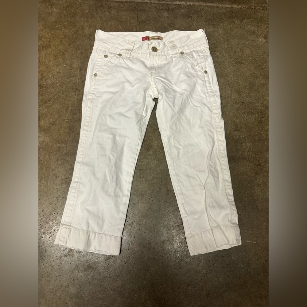 Women's White Jeans size 2
Stains